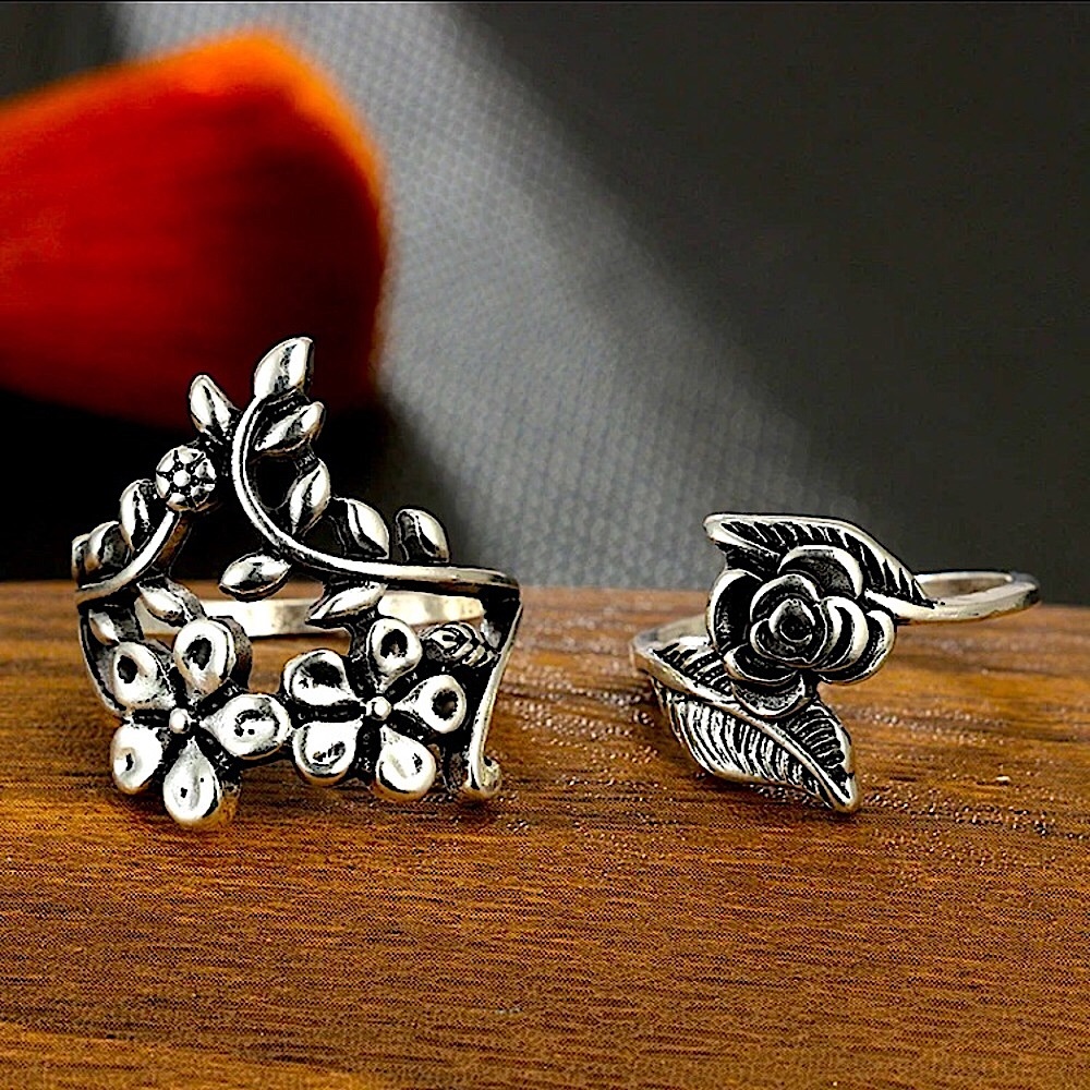 Silver flower vine knuckle ring set πΊ - Picture 9 of 11